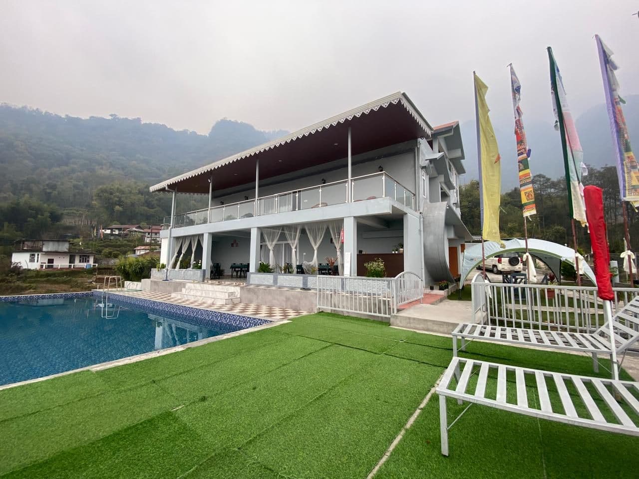 Spacious Villa w/ Pool & Host Hospitality, Sikkim in Ravangla 1