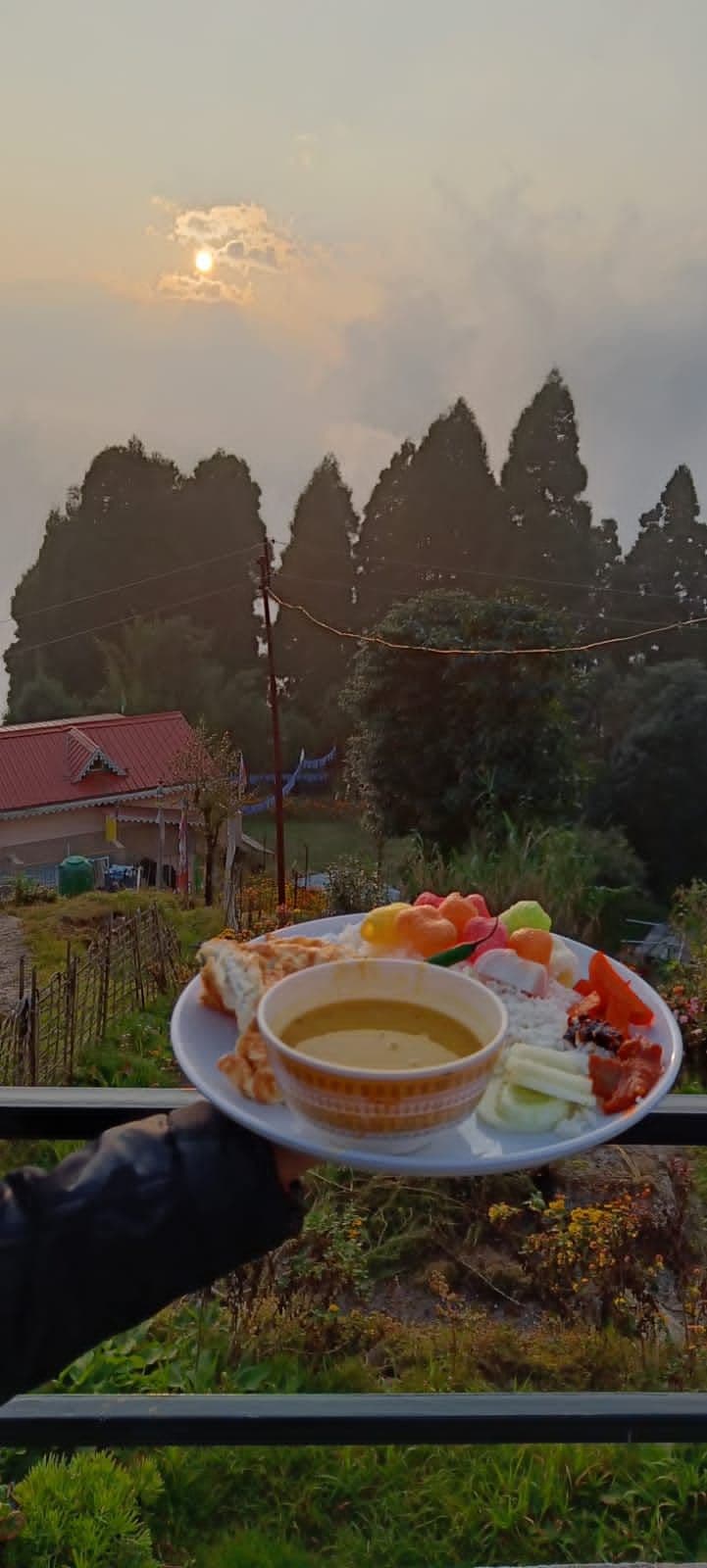 Cherish panoramic vistas of the landscape. in Sonada 2