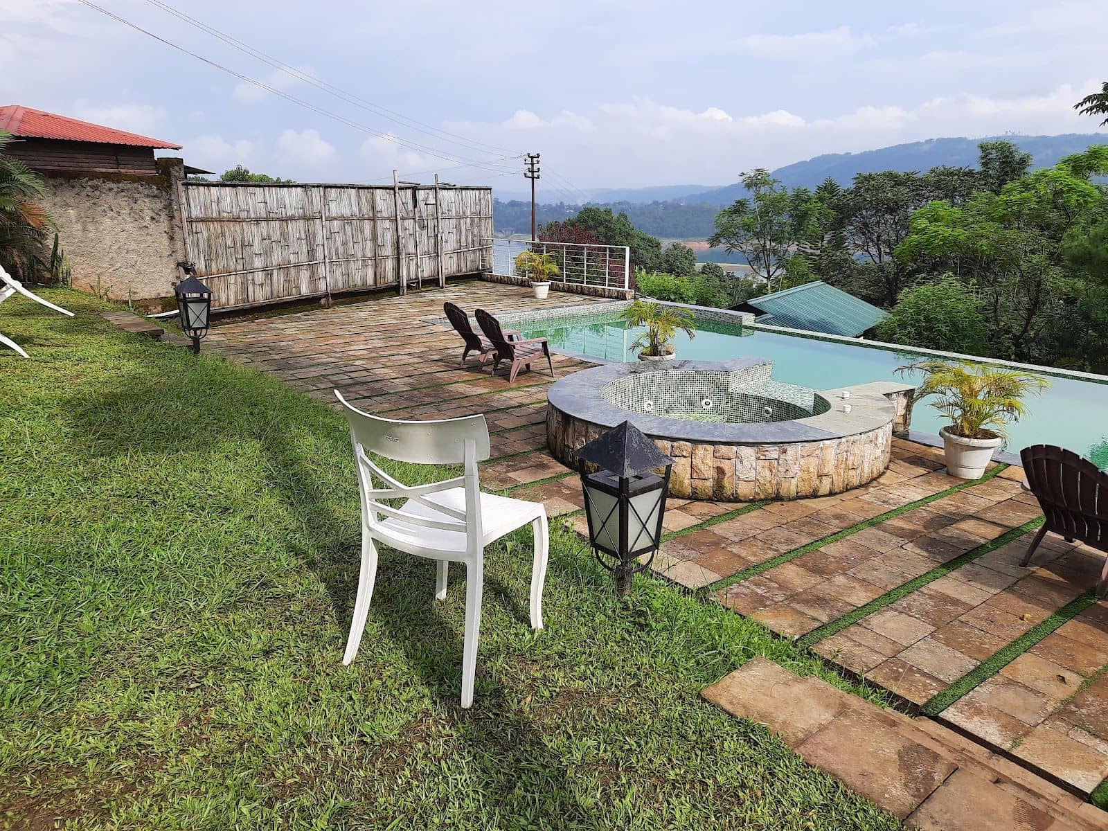 Lakeview Cottages & Glamping Retreat - Umbir photo 3