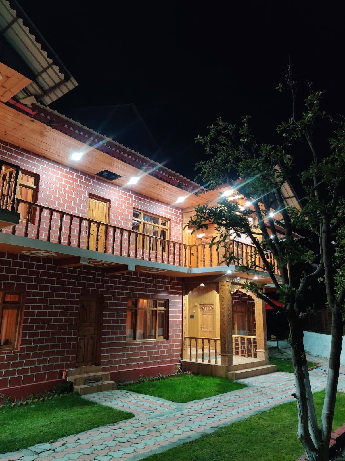 Mountain View Homestay w/ Hot Water, UK - Uttarakhand photo 4