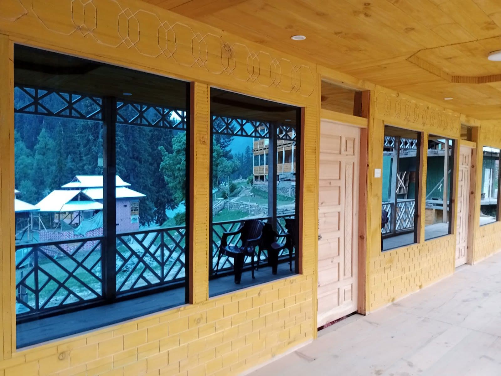 New Rooms Homestay w/ Home Meals, NE in Neelum, NE 1