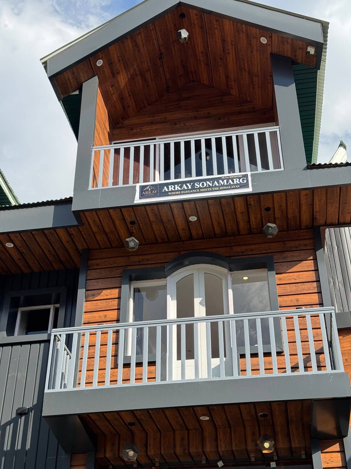 Valley View Homestay w/ Home Meals, J&K - Sonamarg, J&K photo 4