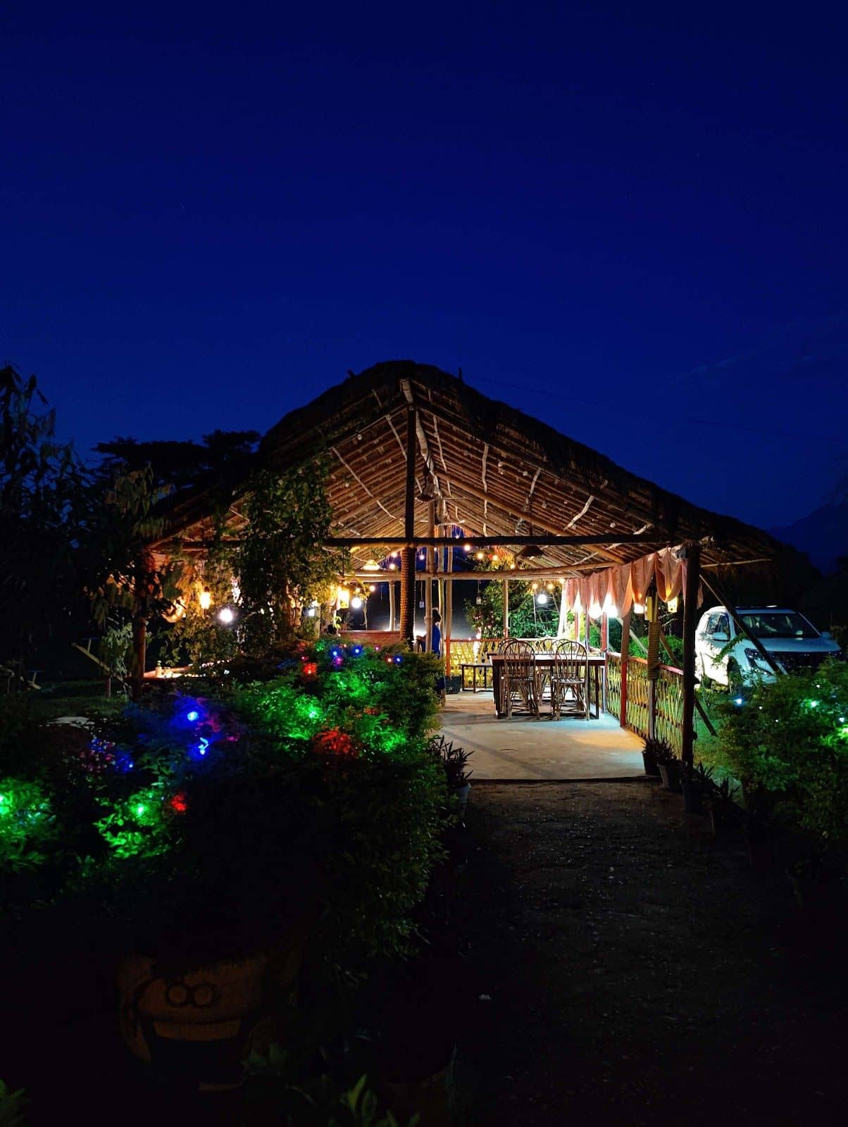 Spacious Grounds Stay w/ Bonfires, AR - Pasighat photo 5