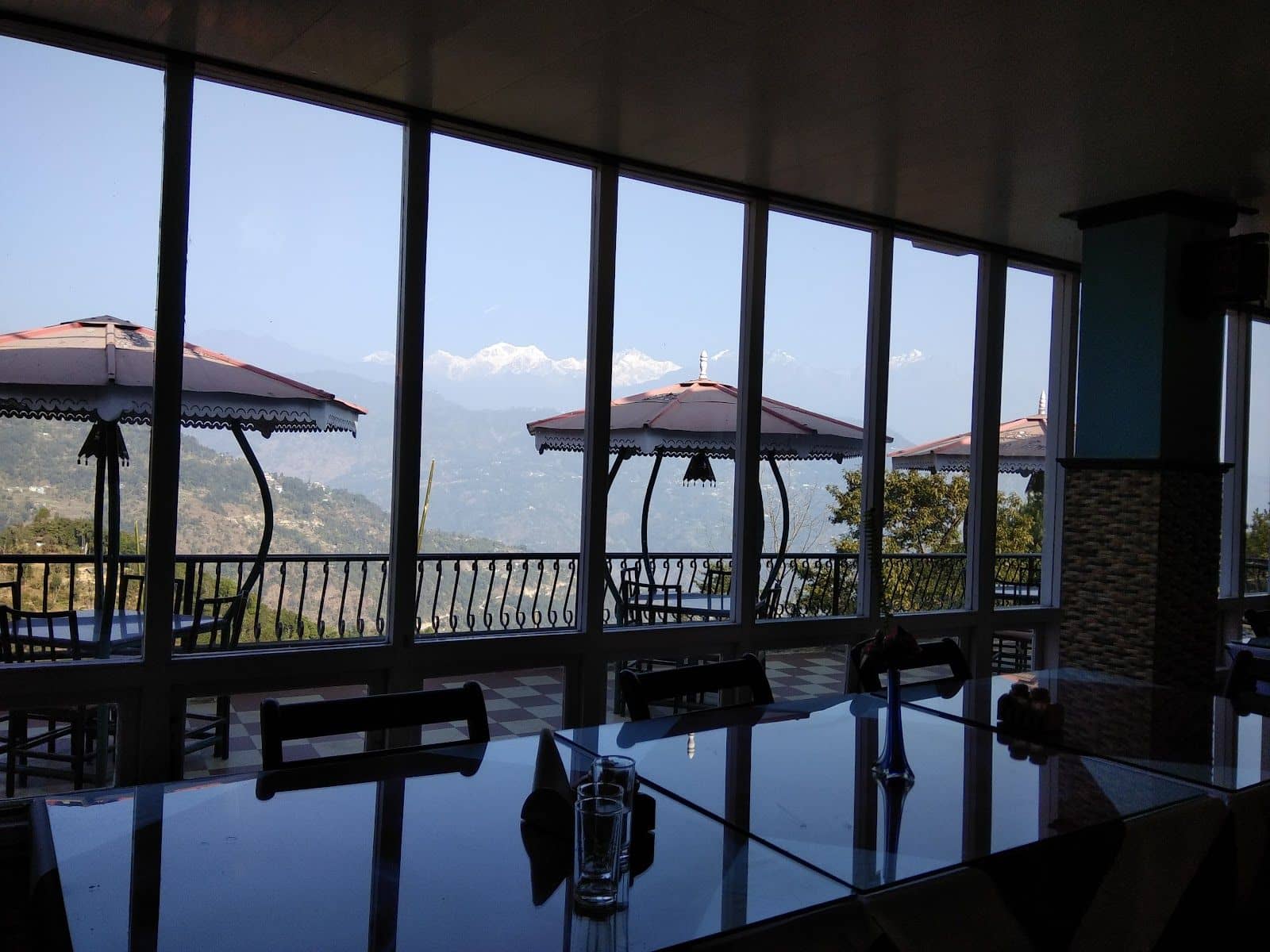 Balcony Kanchenjunga View Resort w/ Bonfire, SK - Kaluk, Sikkim photo 4