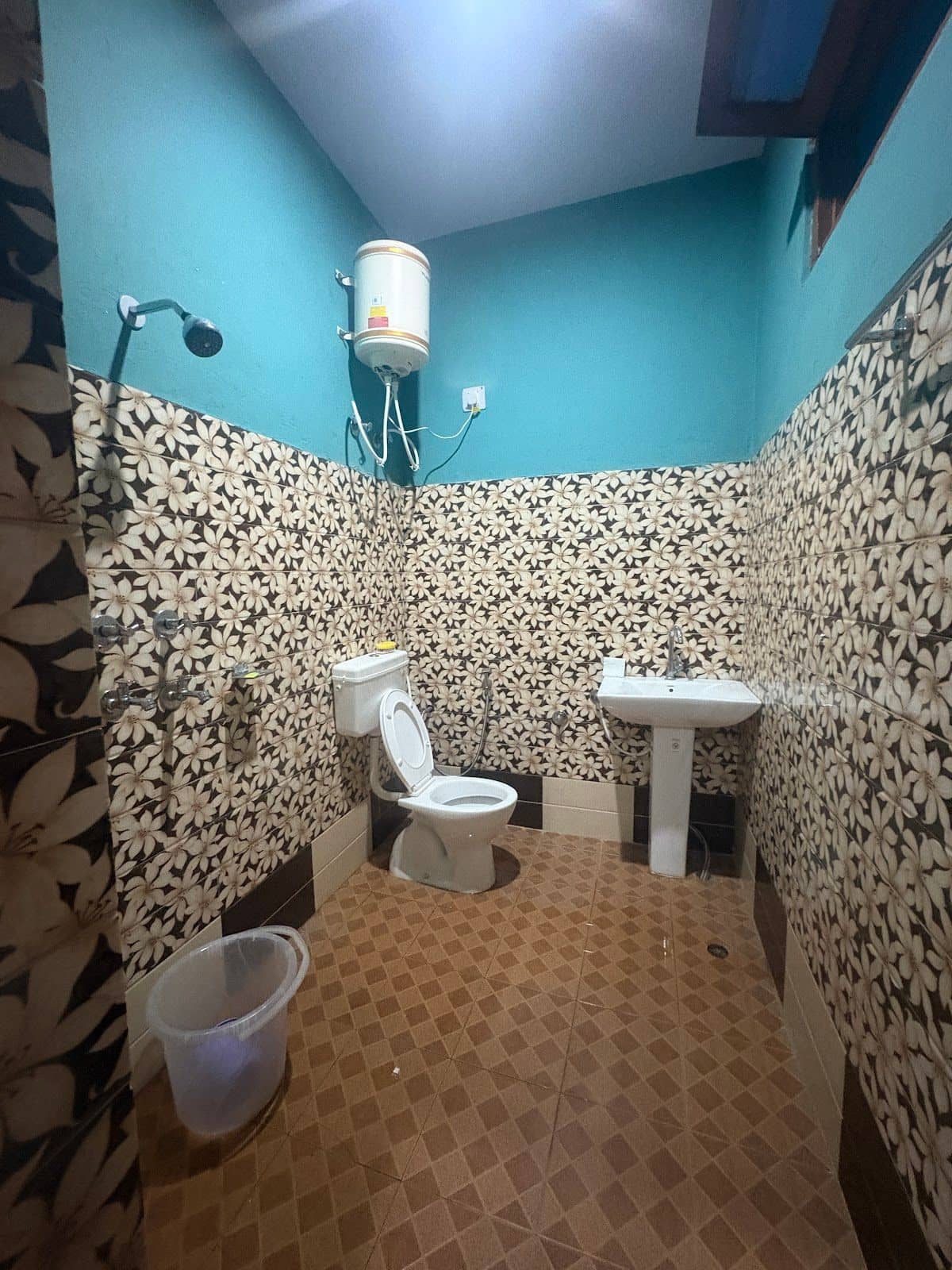 Homestay w/ Home Meals & Treks, Uttarakhand - Raithal, Uttarakhand photo 4