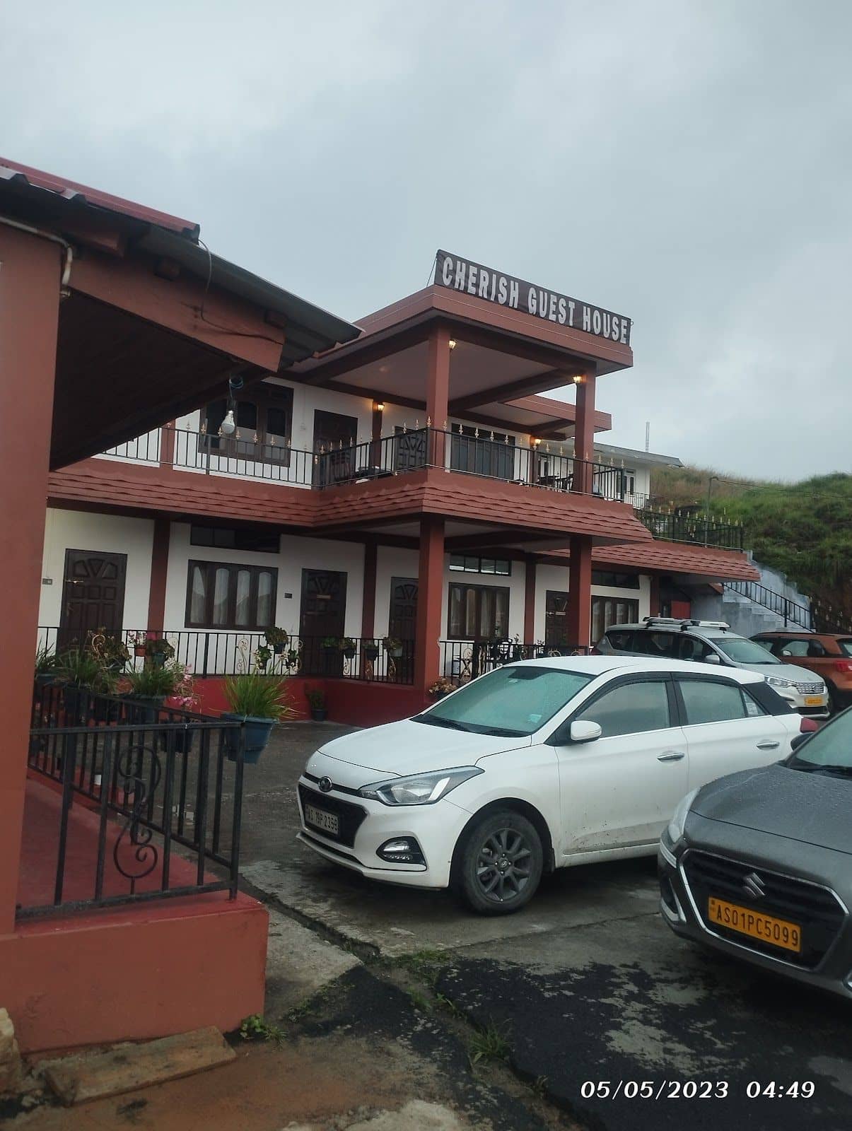 Budget Homestay: Sunrise & Waterfall Views - Nongthymmai photo 4