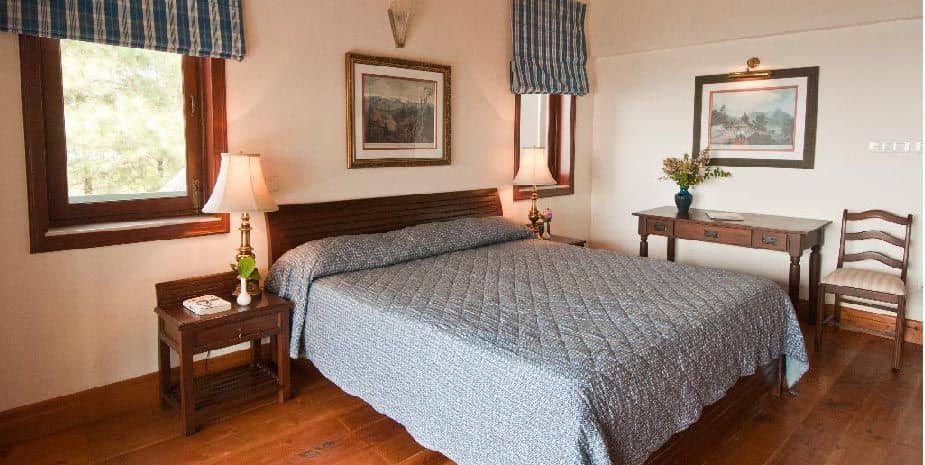 8BR Villa on 400-Acre Estate, HP - Banti, HP photo 3