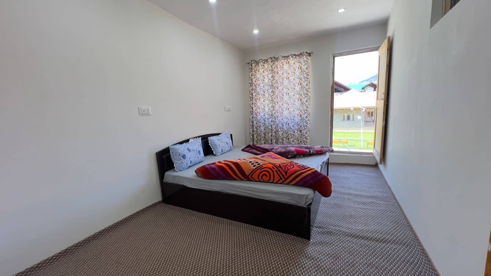 Mountain Guest House w/ Home Meals, J&K - Gurez Valley, J&K photo 3