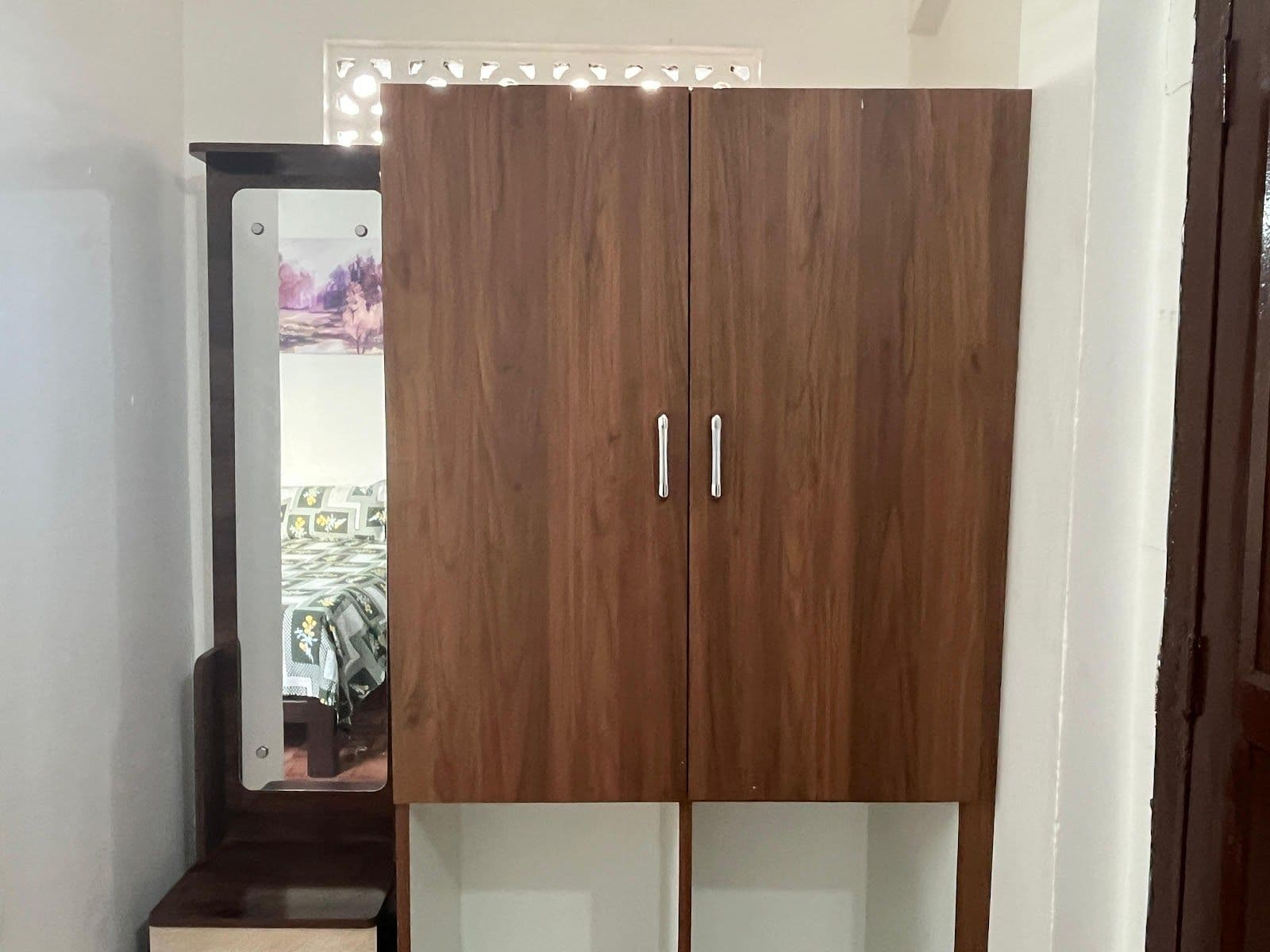 Central Guest House w/ Clean Rooms, Arunachal in India 8