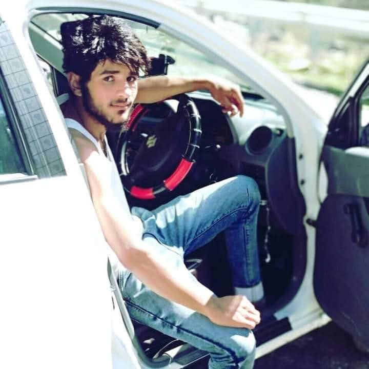 Hilltop Homestay w/ Wular Lake Views, Kashmir - Srinagar, Kashmir photo 3