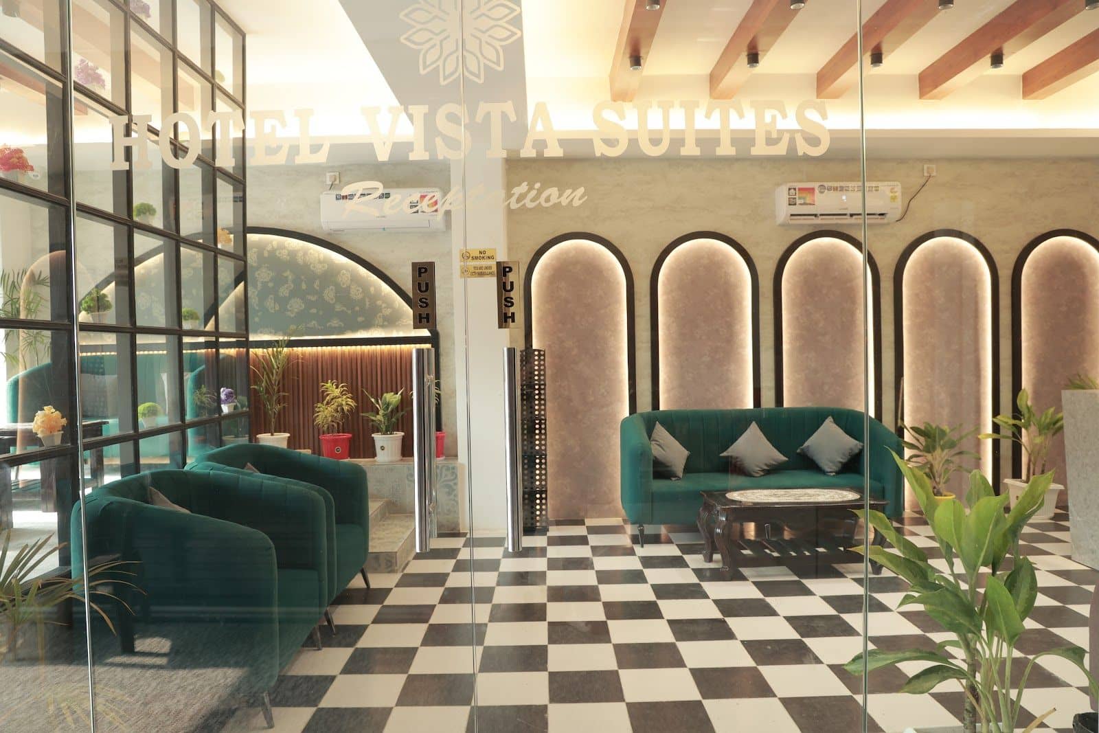 Luxurious Comfort w/ Cozy Interior, Assam - Tezpur, Assam photo 4