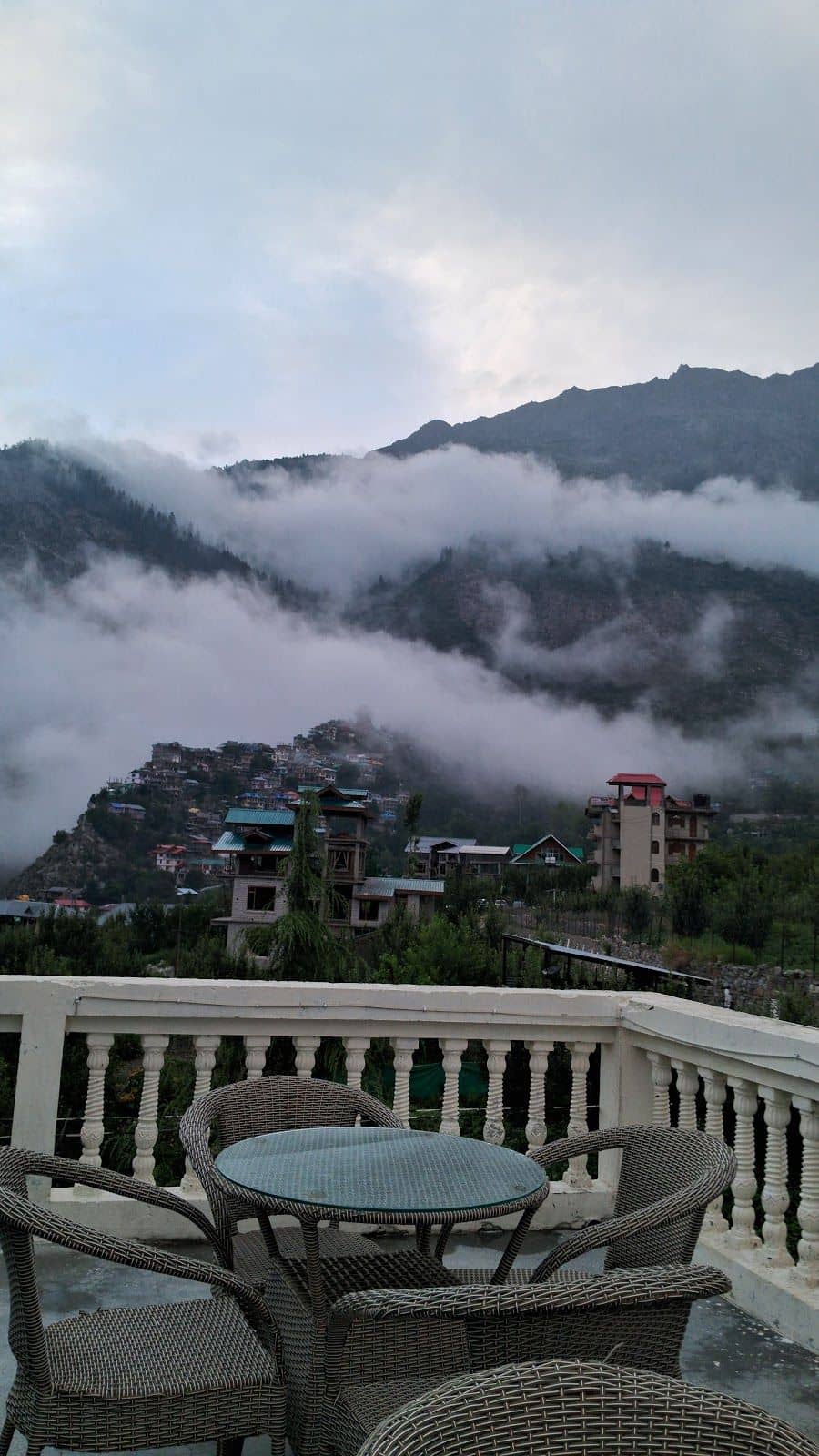 Homestay w/ Home Meals & Mountain Views, HP - Himachal Pradesh photo 5