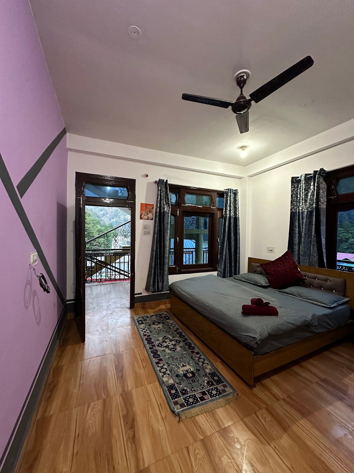 Mountain Homestay w/ Valley Views, HP in Kasol, HP 2