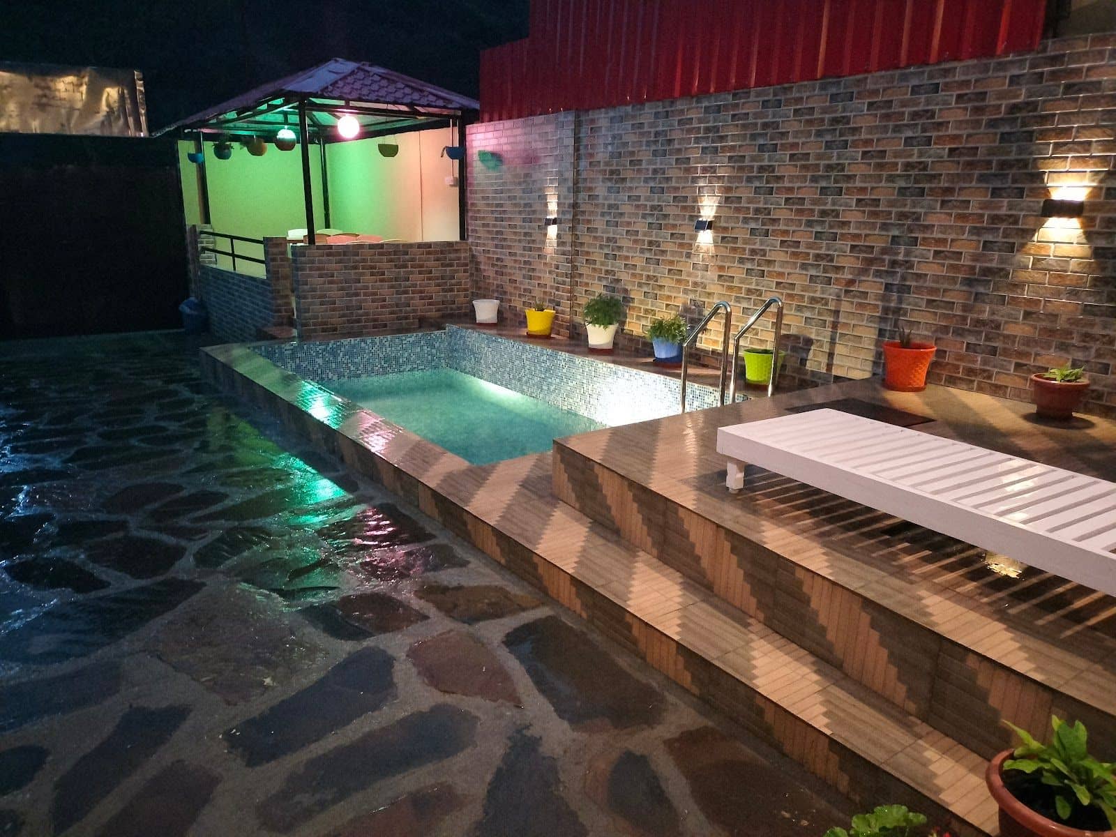 Homestay on Orchard, Home Meals & Treks, UT - Uttarakhand photo 4