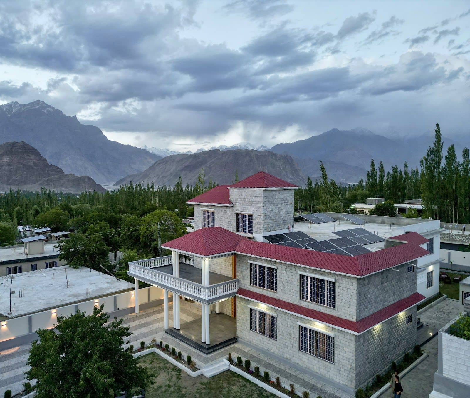 Spacious Homestay w/ Valley Views & Meals, AP - Skardu, AP photo 4