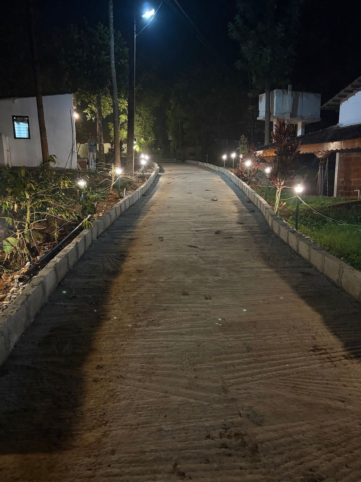 Courtyard home in Coffee estate w/ 2 meals in Karnataka 8