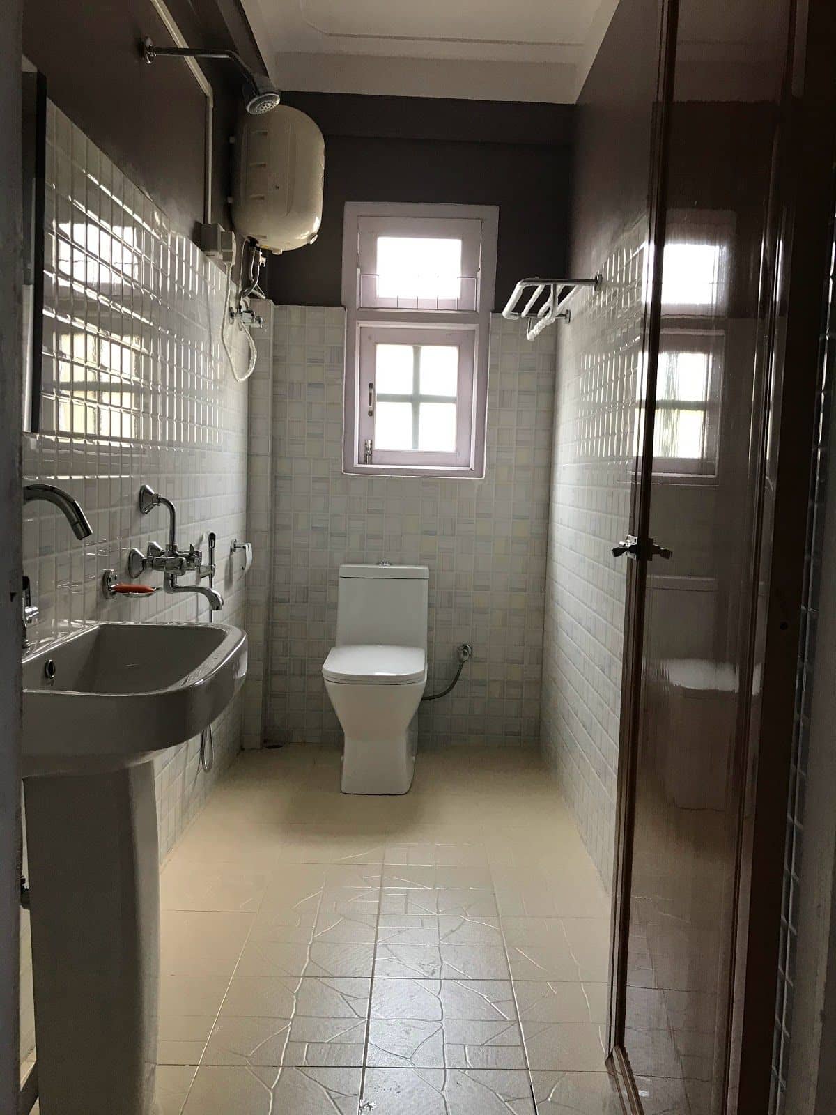 Tawang's 4.9-Star Homestay: Cozy Comfort - Tawang photo 4