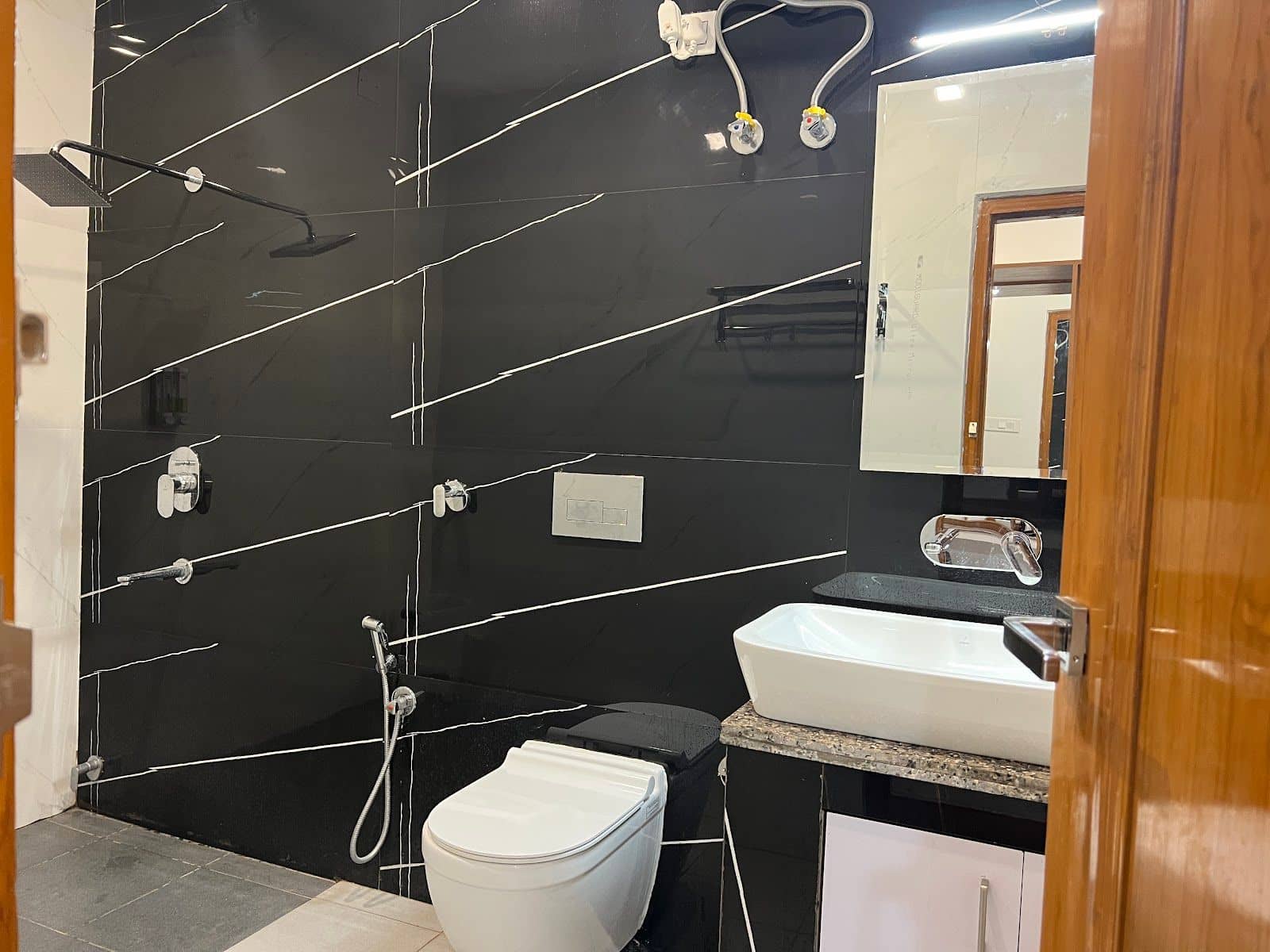 Mountain Cottages w/ Valley Views, Uttarakhand - Lansdowne, Uttarakhand photo 4