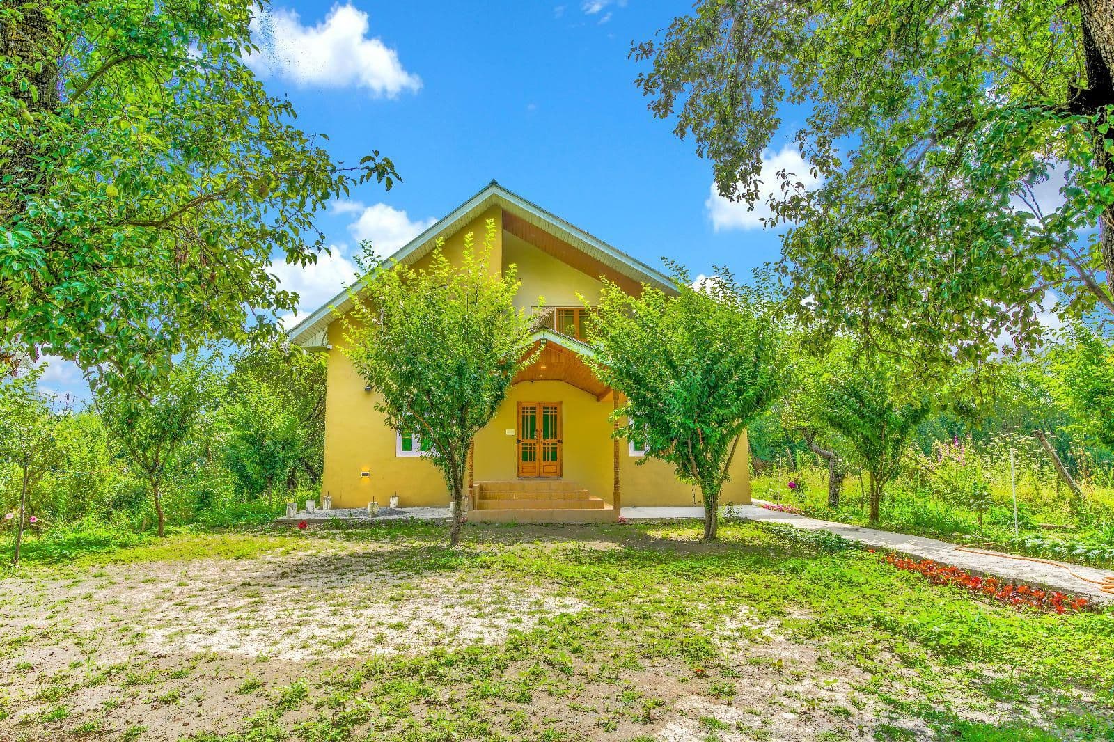 Orchard Cottage w/ Home Meals & River, Kashmir in Ganderbal, Kashmir 1