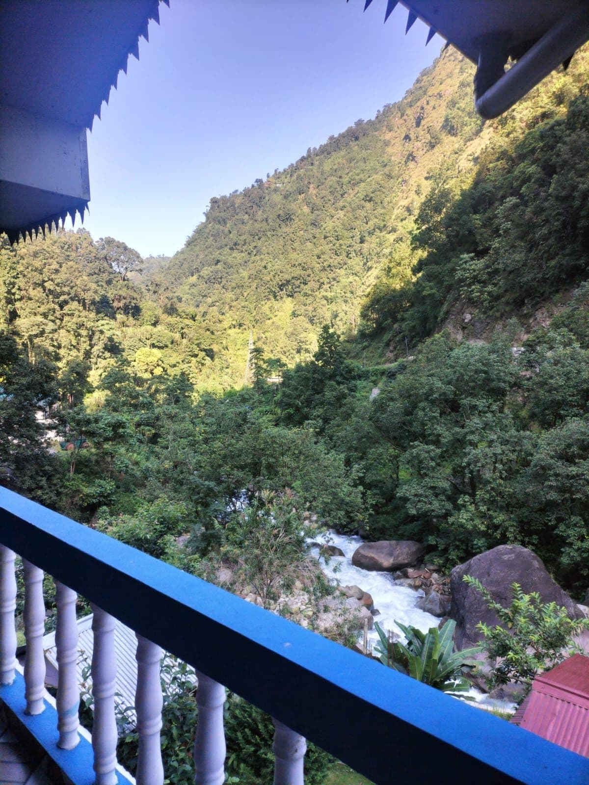 Riverfront Homestay w/ Waterfall & Garden, Sikkim in Silk Route 2