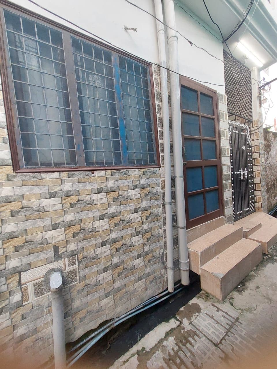 Clean Homestay w/ Positive Environment in Dehradun, Uttarakhand 1