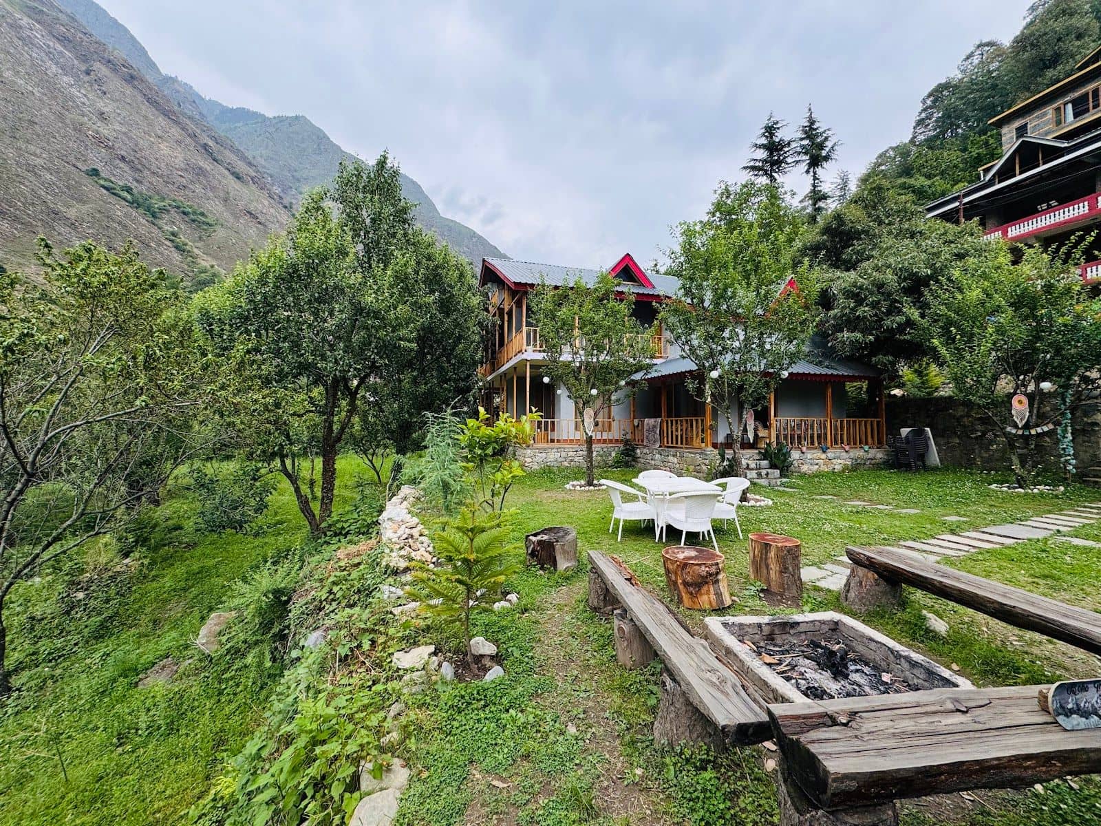 Riverside Homestay w/ Home Meals & Treks, HP - Kullu, HP