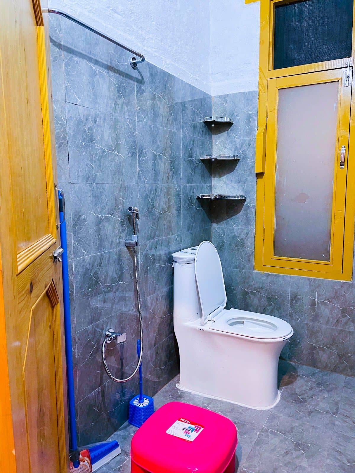 Hilltop Homestay w/ Bonfire & Live Music, HP - Sainj, HP photo 4