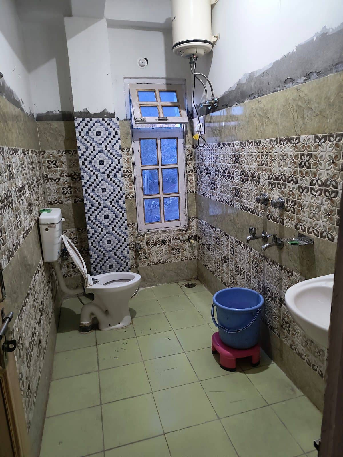 Homestay by Lake w/ Village Walks, HP - Nako, HP photo 4