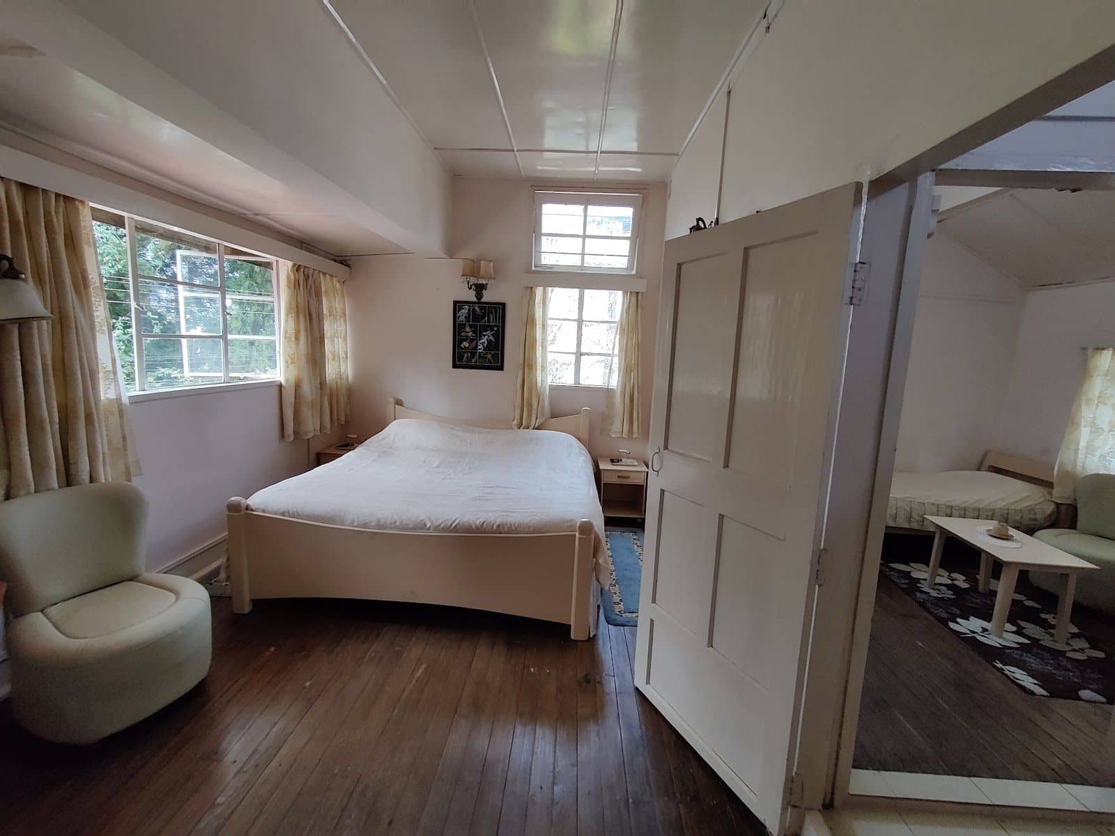 Colonial Charm Homestay: Vintage Luxury - Shillong photo 3