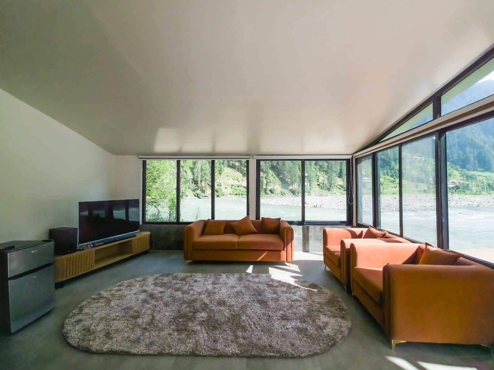 Riverfront Hut w/ Heating & Home Meals, AP - Tehjian Valley, AP photo 4