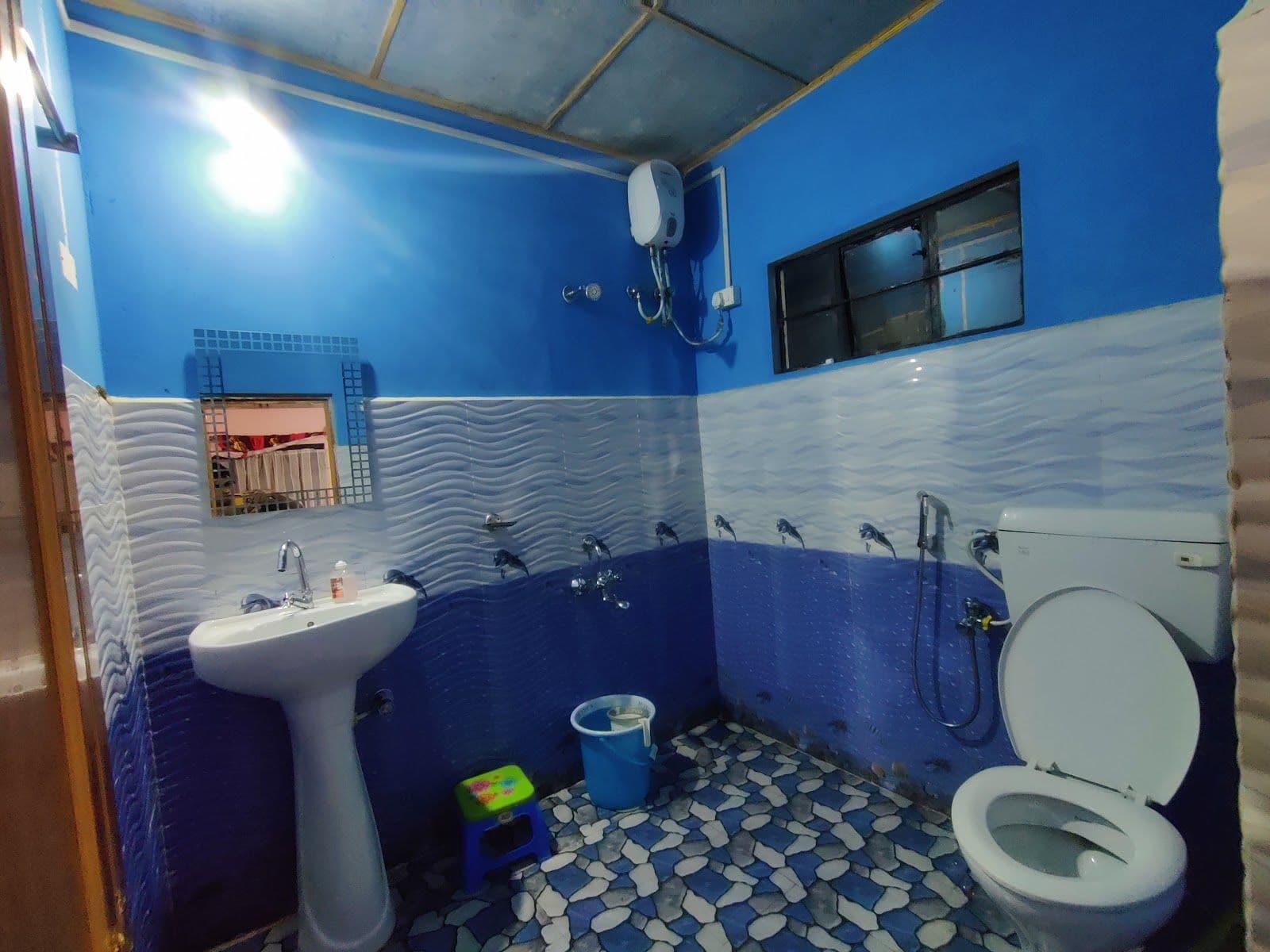 Cozy Mountain Homestay with Local Hospitality in Mawlynnong 8