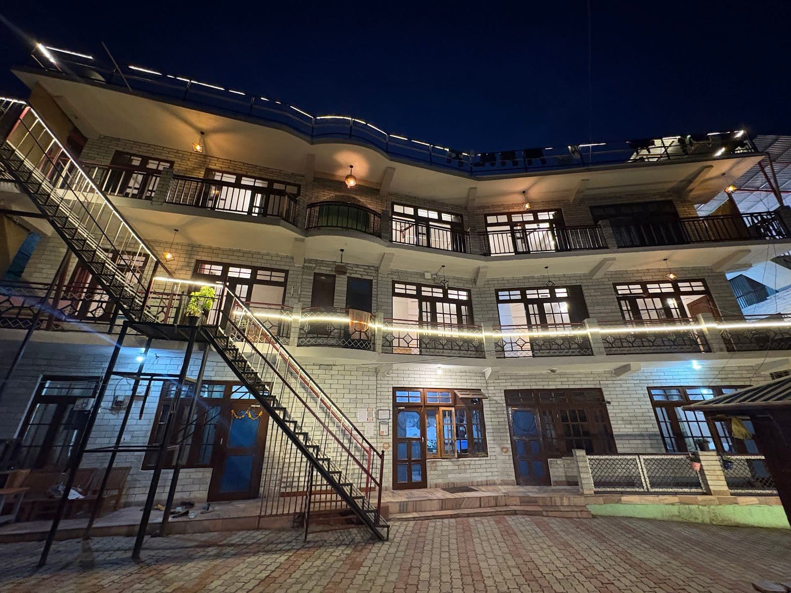 Mountain View Homestay w/ Heaters & Geyser, HP in Kasol, HP 1