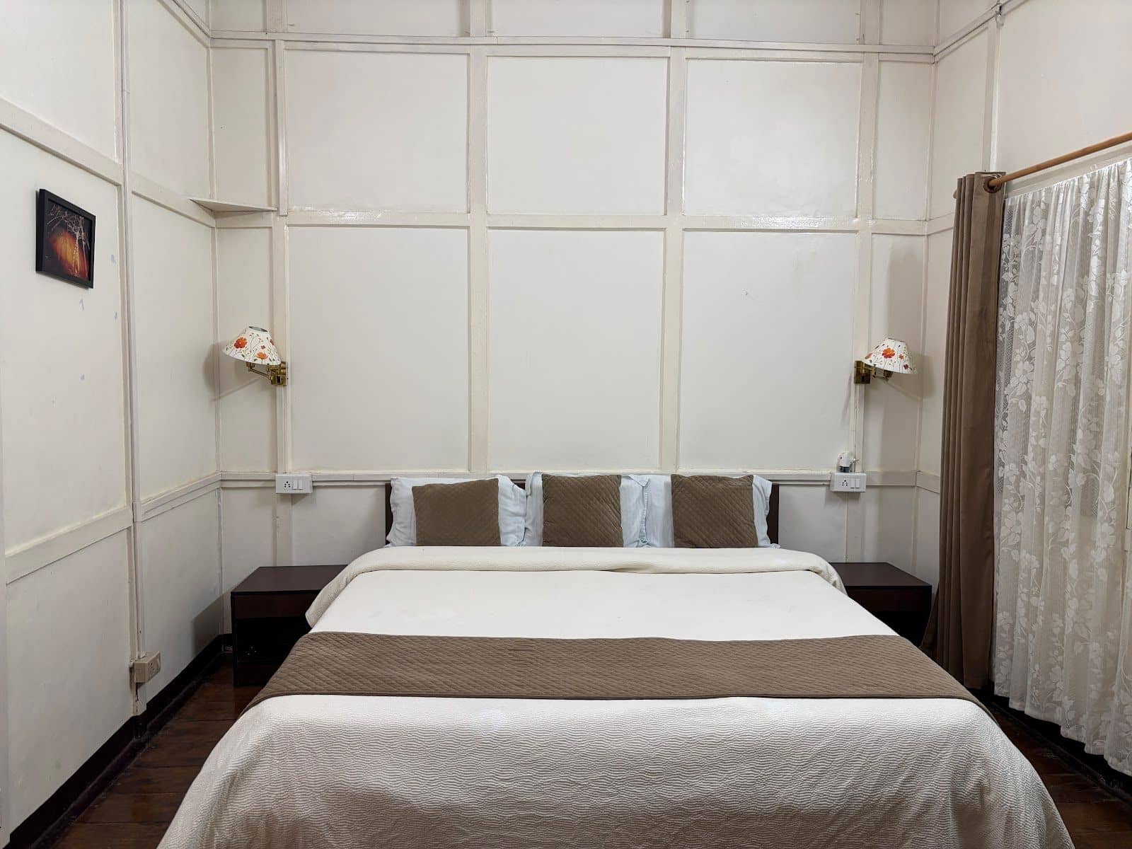 Shillong Sanctuary: Mountain Views & Hospitality - Shillong photo 3