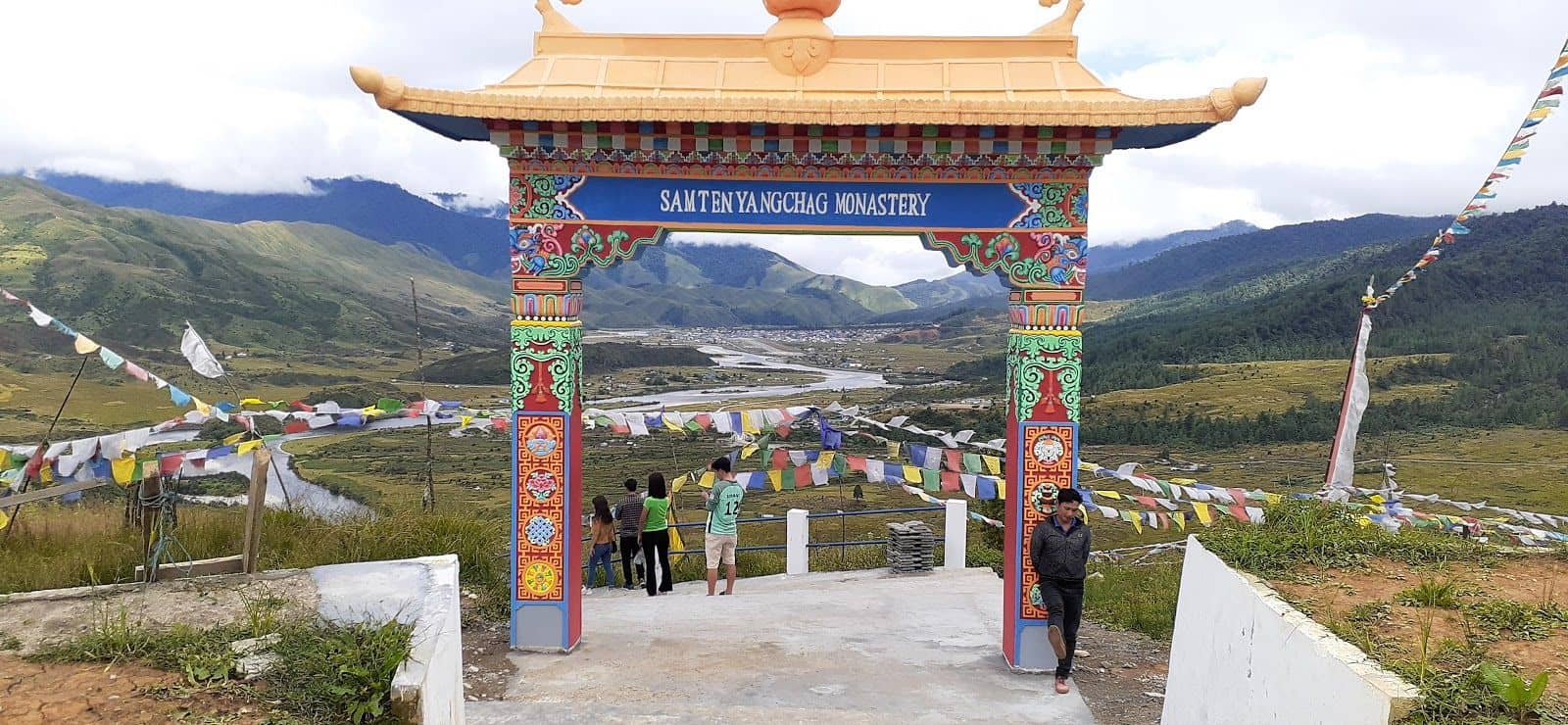 Memba Tribe Wooden Home w/ Hot Water & Permits, AP - Arunachal Pradesh, Mechuka