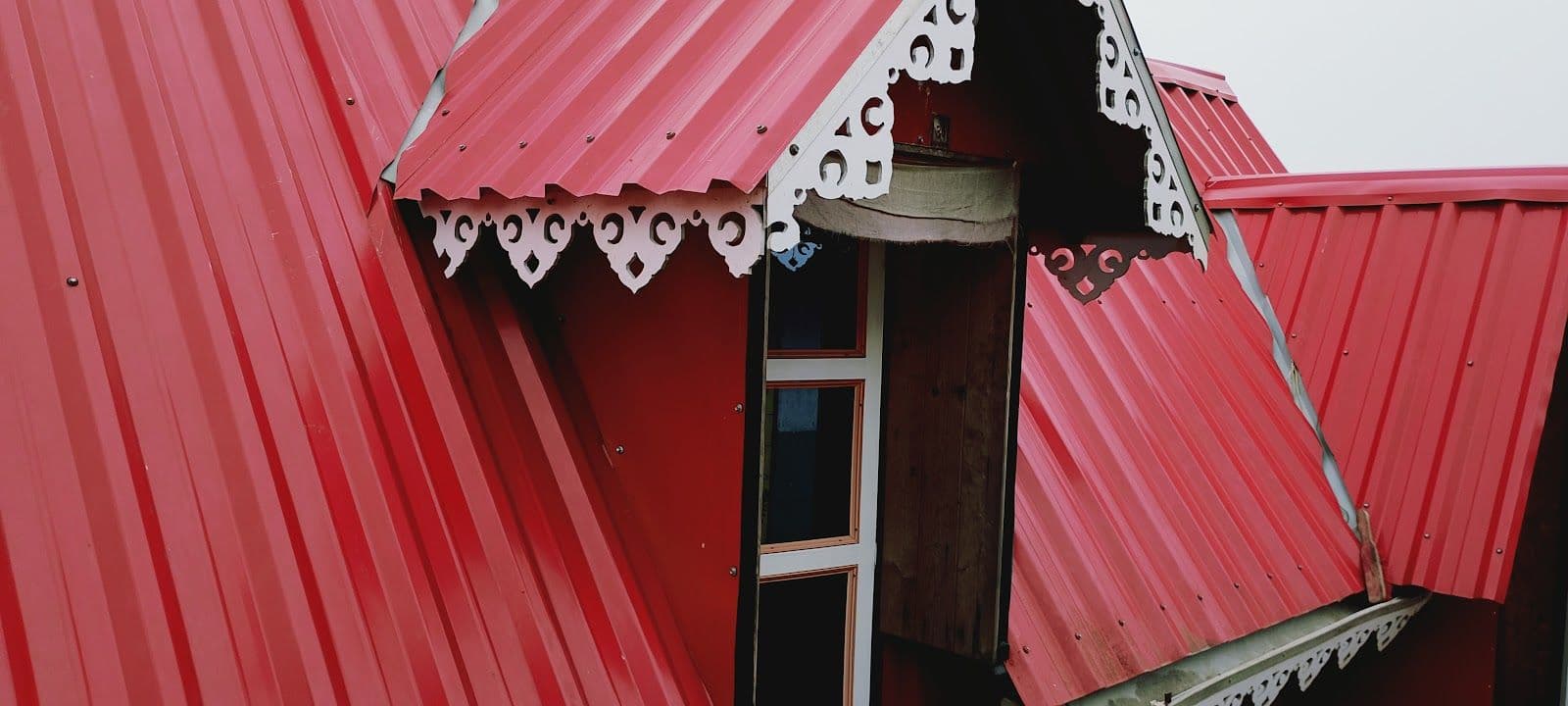 Tranquil Mountain Retreat with Himalayan Views in Kurseong 1