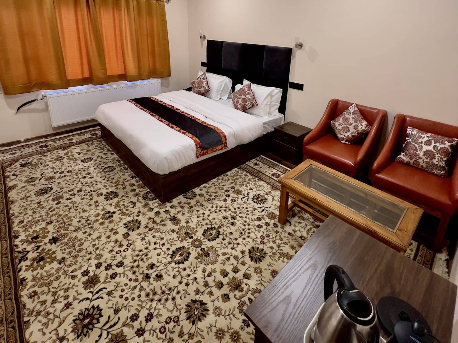 Heated Homestay w/ Home Meals & Fireplace, J&K - Jammu and Kashmir photo 5