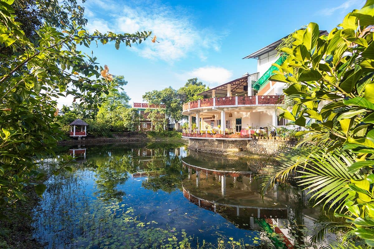 Wildlife Bungalow, Safari & Delicious Food, Assam -