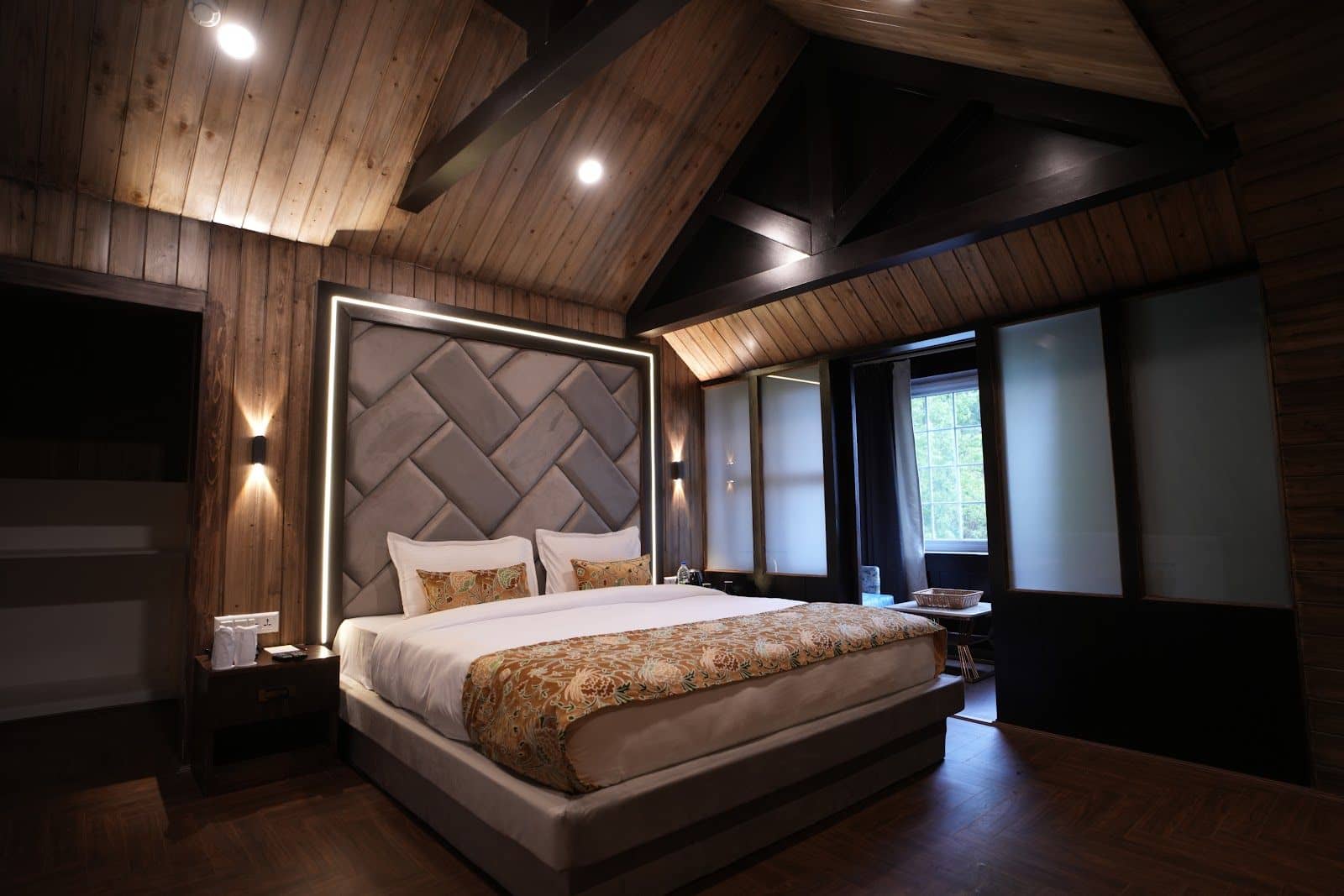 Cottage w/ Mountain Views & Bonfire, J&K - Pahalgam, J&K photo 3