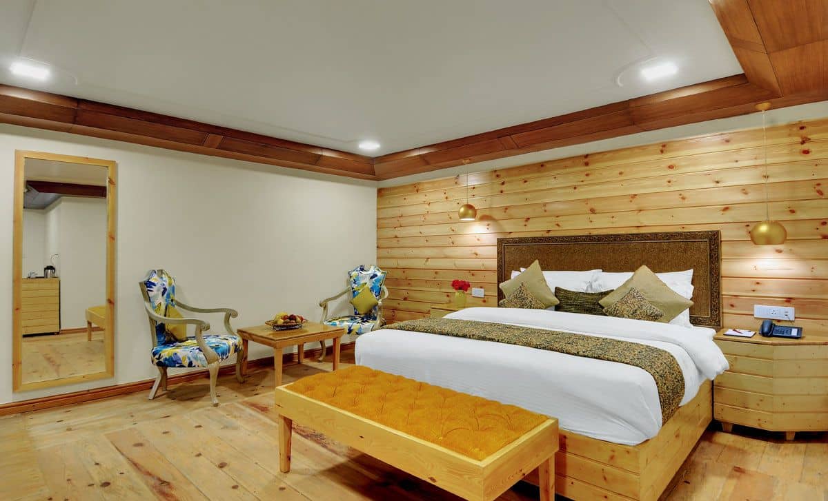 Cliff-Peak Homestay w/ Valley Views, Uttarakhand - Mukteshwar, Uttarakhand photo 5