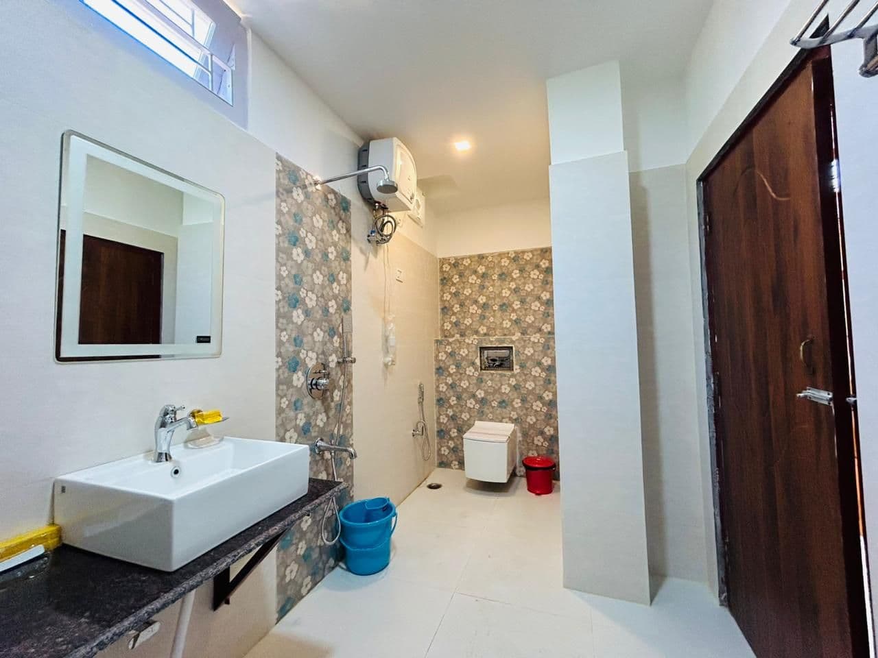 Assam's Premier Retreat: Safari Assistance in Karbi Anglong 2