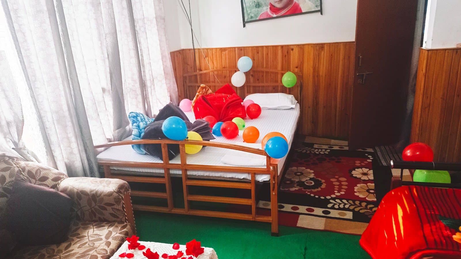 Home with Majestic Mountain Views - Takdah photo 4