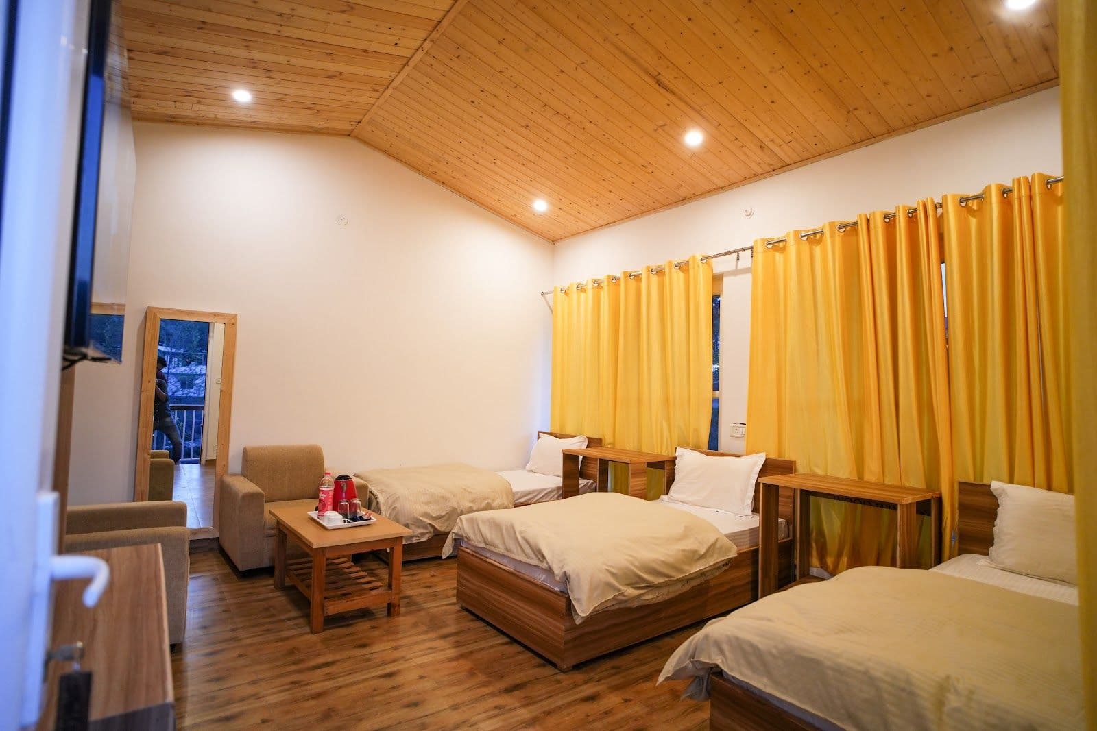 Offbeat Cottage w/ Views & Home Meals, UK in Uttarakhand 2
