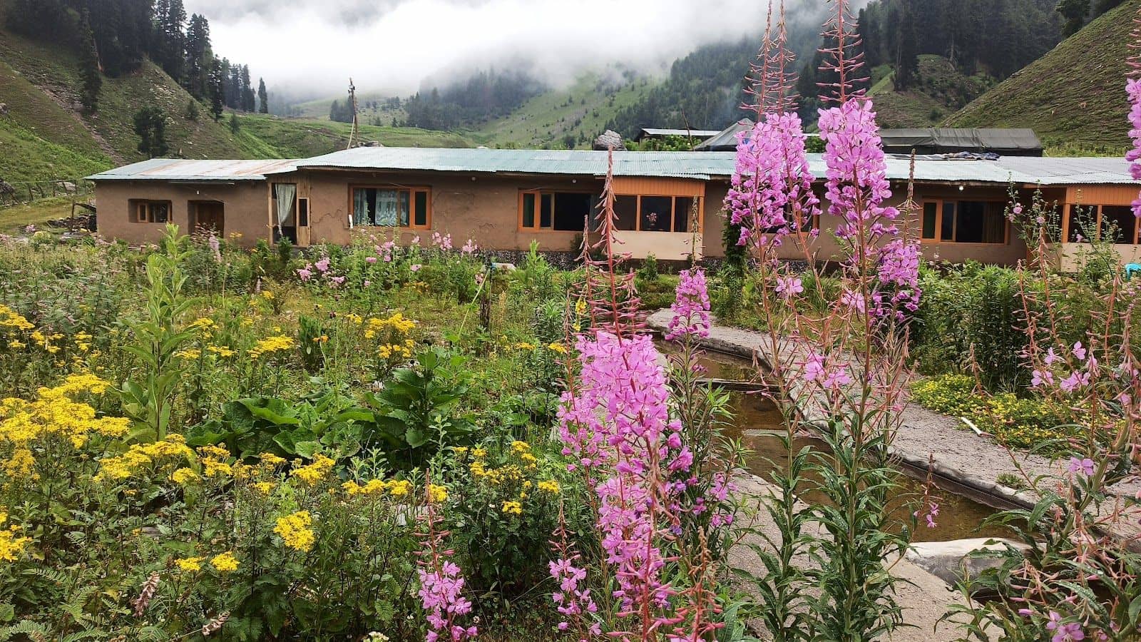 White River Villa w/ Mountain Views, Kashmir - Kashmir