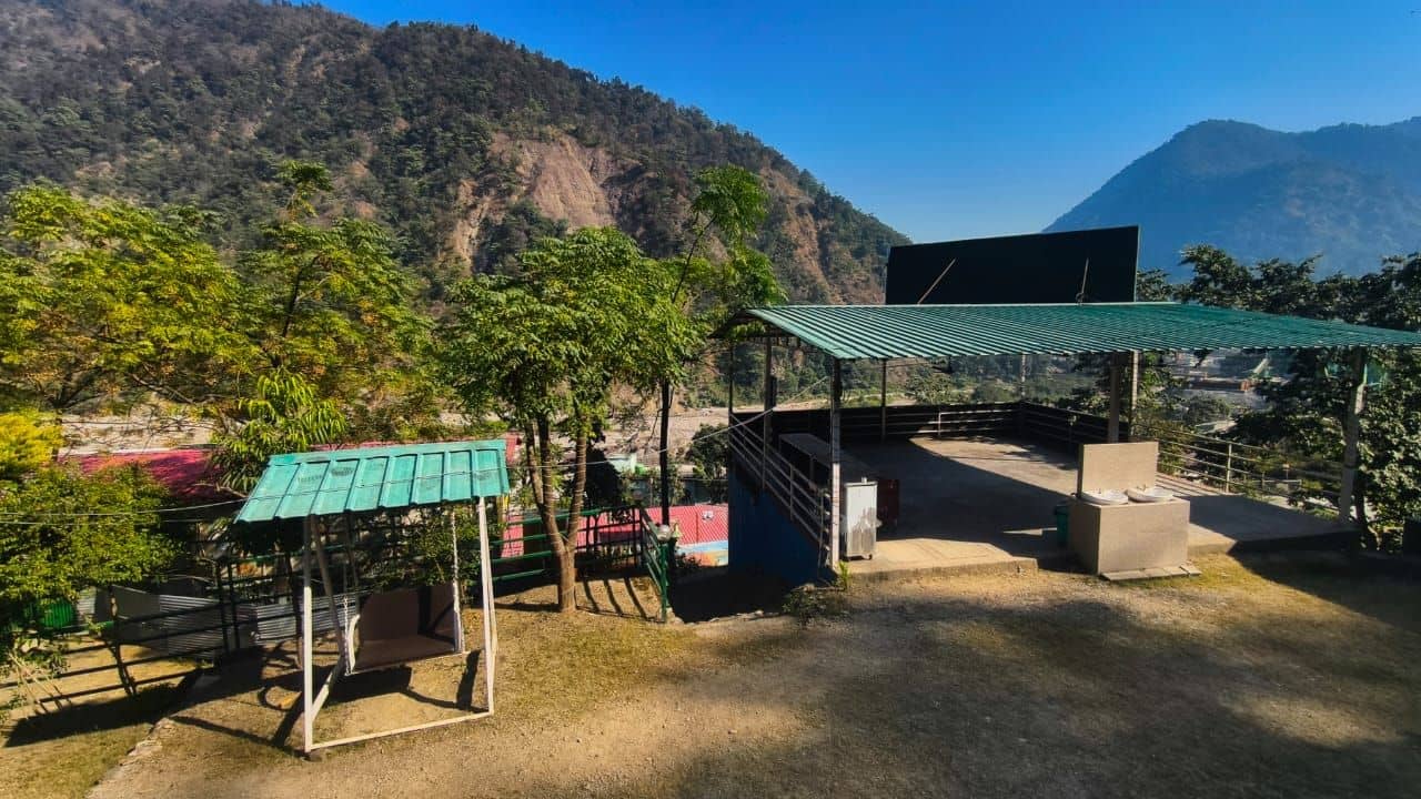 Mountain Homestay w/ Pool & Bonfire, Uttarakhand - Rishikesh, Uttarakhand