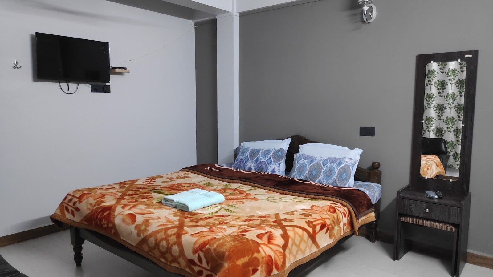 Cozy Mountain Homestay with Local Hospitality in Mawlynnong 2