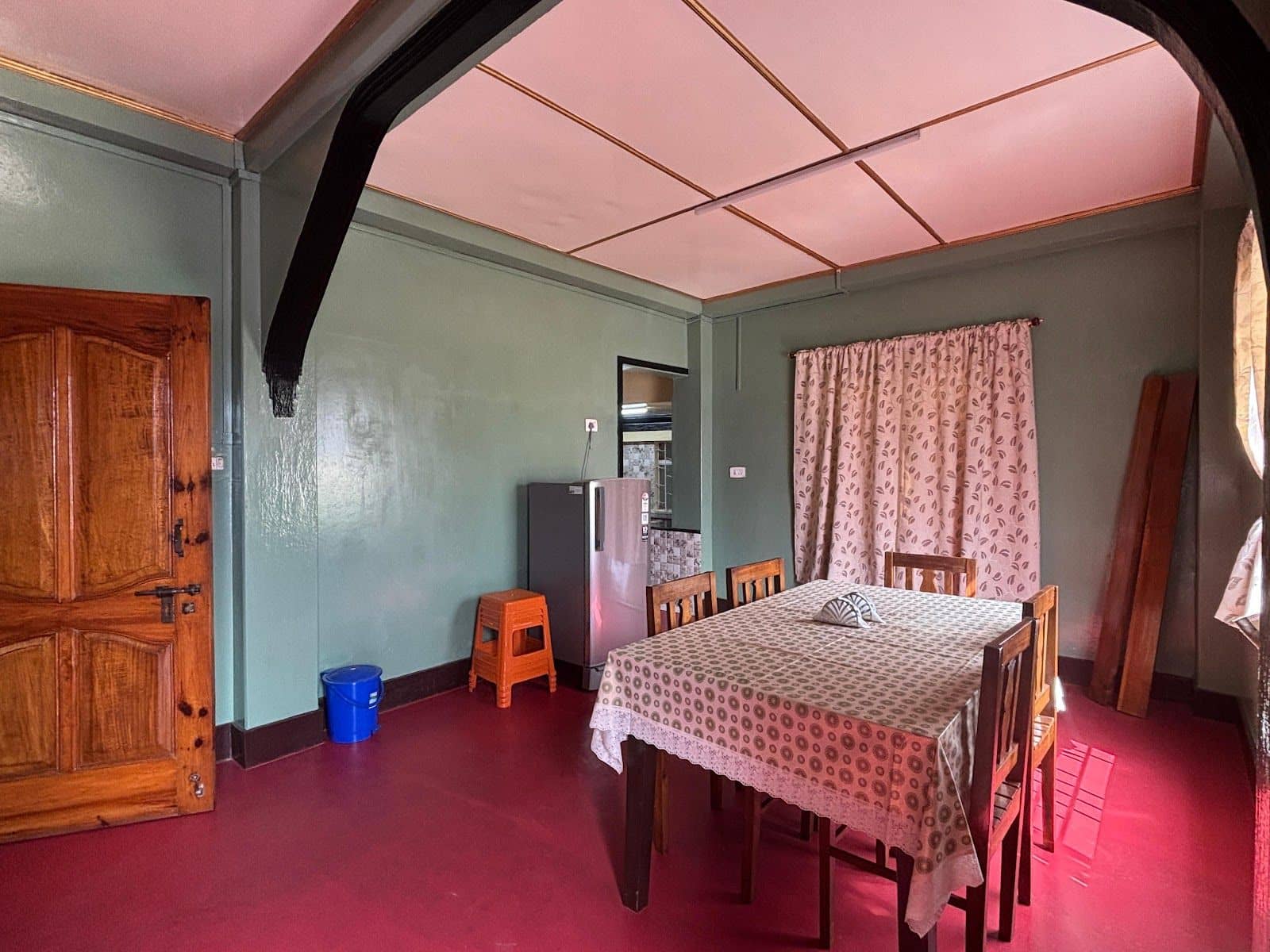 Shillong’s Peaceful Retreat for Travellers, Family - Shillong photo 3