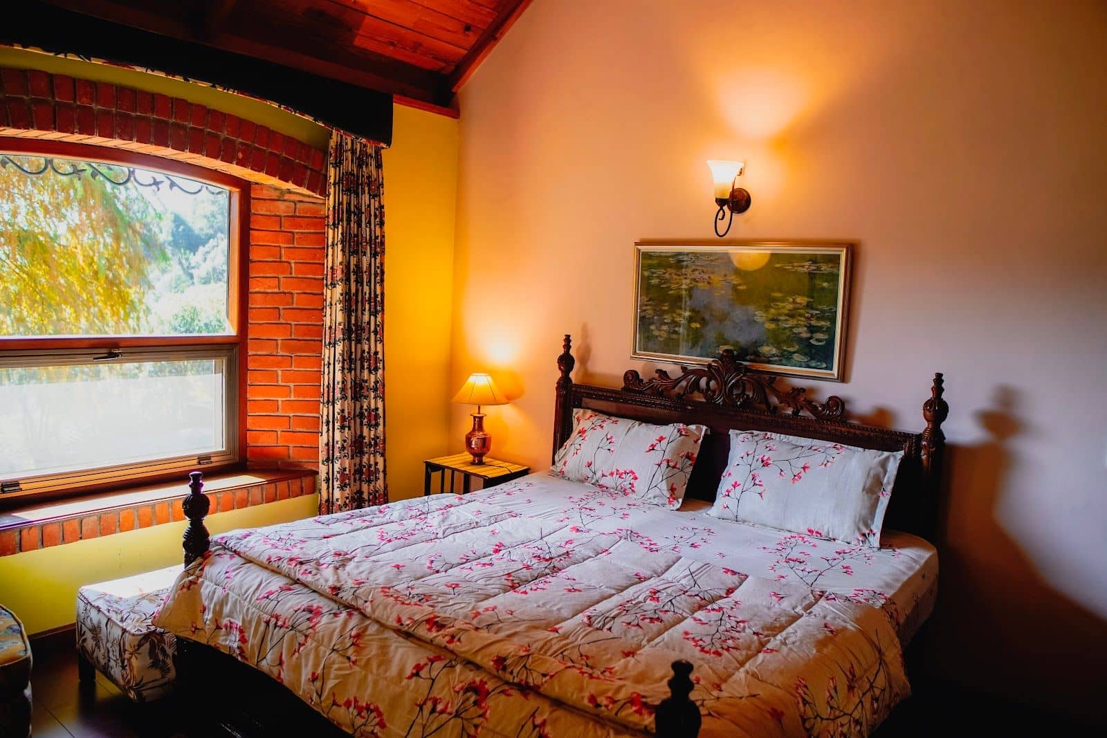 Swiss Chalet Cottage w/ Exotic Meals, Uttarakhand - Nainital, Uttarakhand photo 3