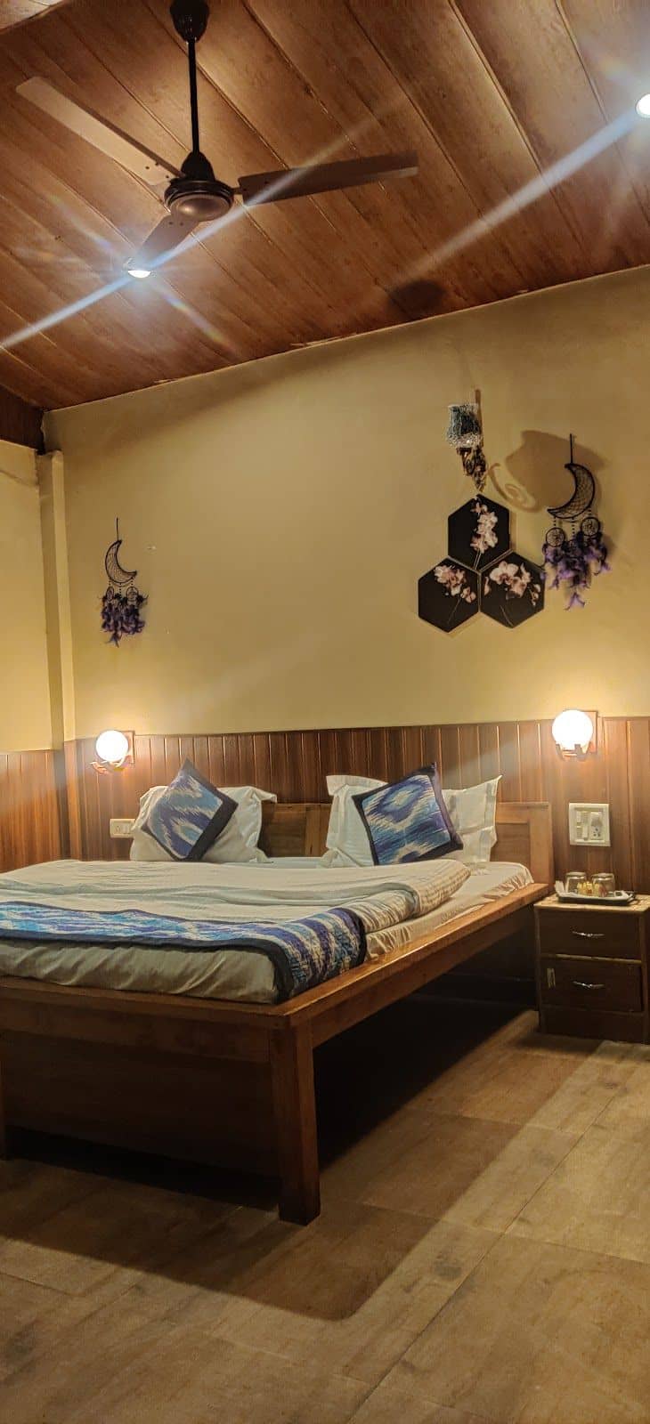 LAKE AND WOOD RESORT - Dungsil Malla photo 4