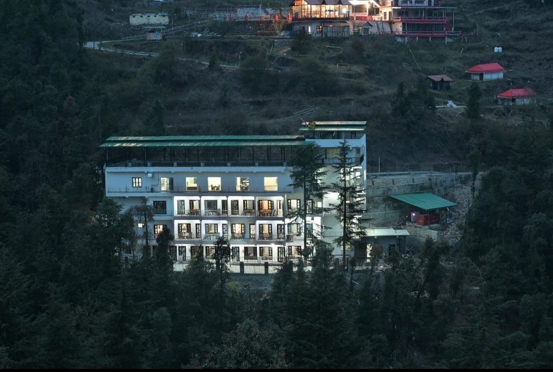 Mountain View Homestay w/ Scrumptious Meals, Uttarakhand in Uttarakhand 1