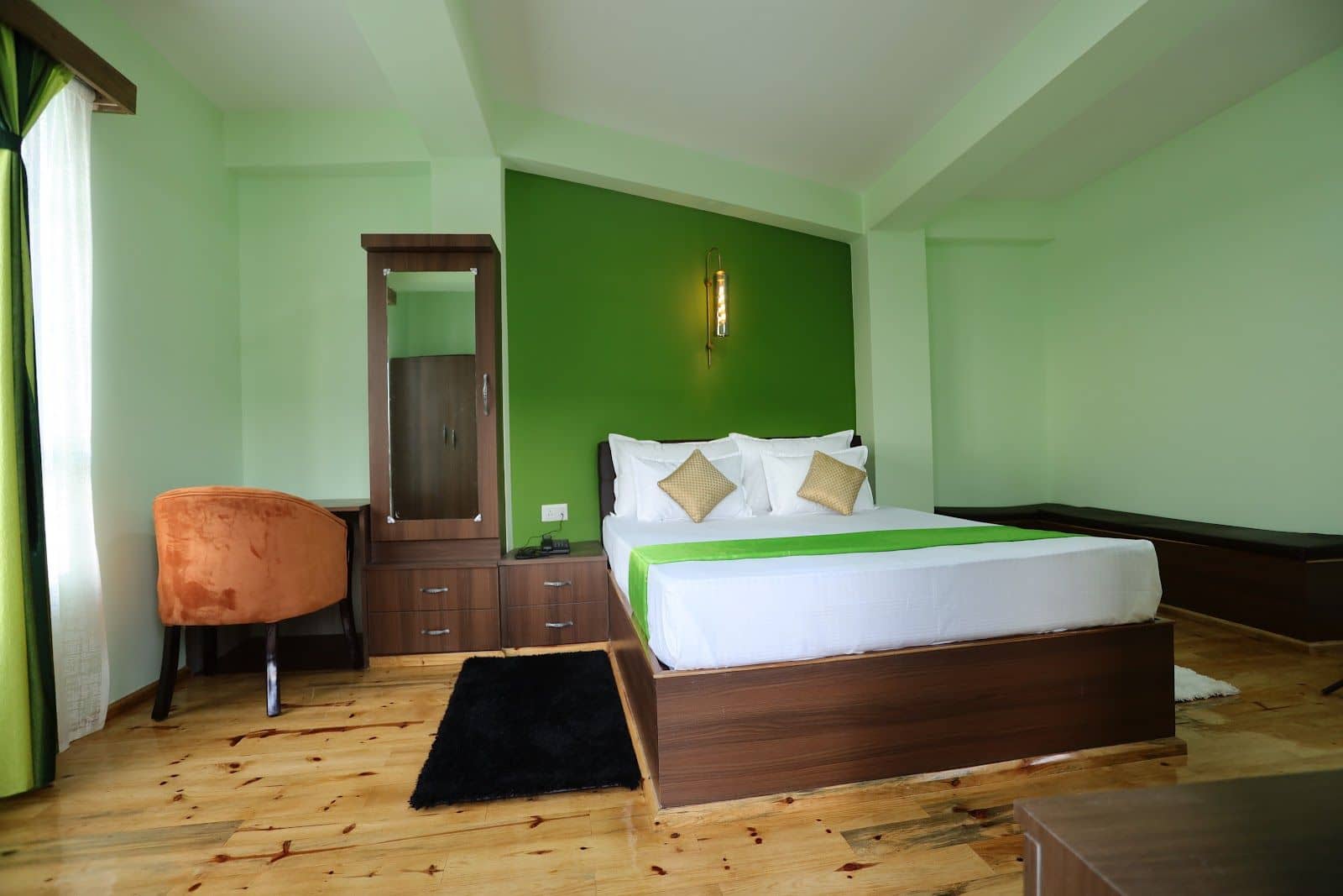 Spacious Hill-View Retreat with Rooftop view - Shillong photo 4